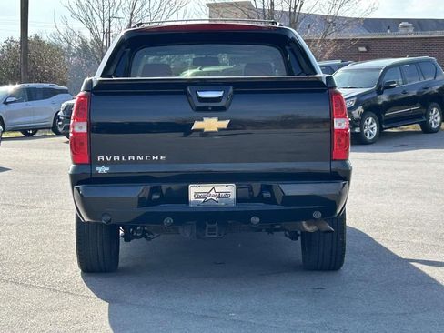 Used 2013 Chevrolet Avalanche LT w/ All-Star Edition image 4