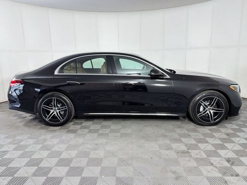 New 2026 Mercedes-Benz E 350 4MATIC Sedan image 8