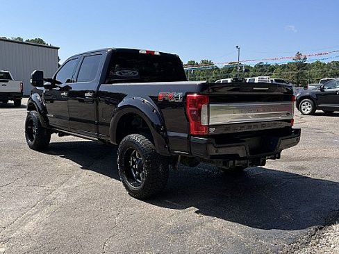 Used 2019 Ford F250 Limited AWD/4WD image 5