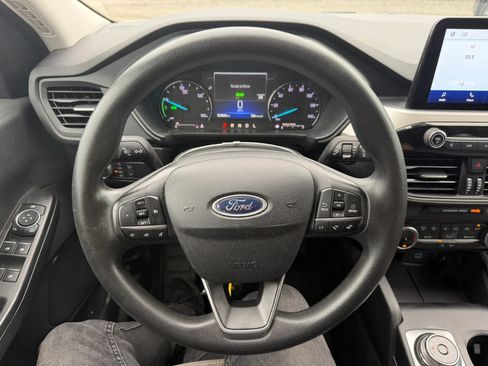 Used 2022 Ford Escape SE AWD/4WD image 12