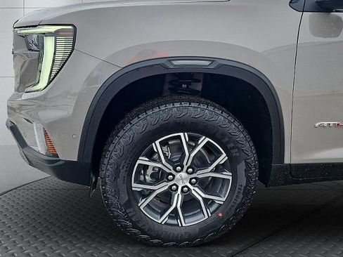 New 2026 GMC Acadia AT4 w/ Super Cruise Package image 10