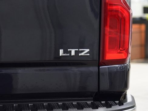 Certified 2024 Chevrolet Silverado 2500 LTZ w/ LTZ Premium Package image 26