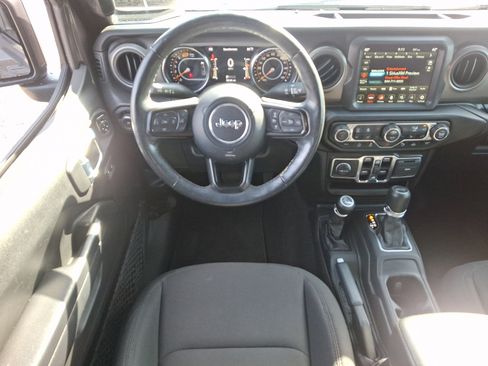 Used 2021 Jeep Wrangler Unlimited Sport AWD/4WD image 11