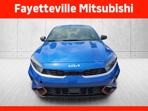 Used 2023 Kia Forte GT-Line w/ GT-Line Premium Package FWD image 4