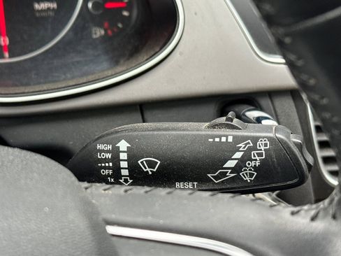 Used 2013 Audi A4 Premium Plus w/ Premium Plus Pkg image 38