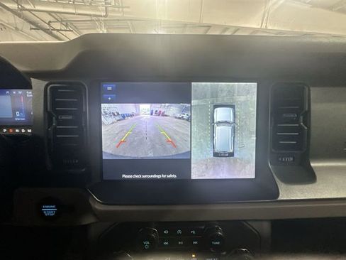 Used 2024 Ford Bronco Wildtrak AWD/4WD image 29