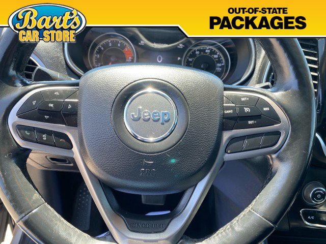 Used 2019 Jeep Cherokee Limited AWD/4WD image 30
