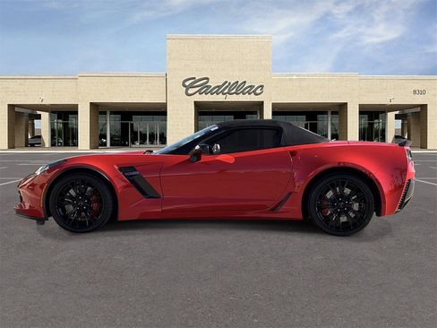 Used 2016 Chevrolet Corvette Z06 w/ 3LZ Preferred Equipment Group image 8