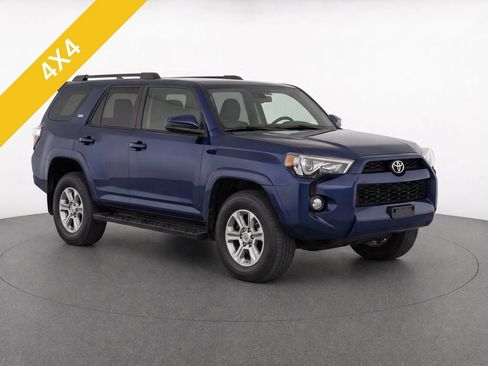 Used 2019 Toyota 4Runner SR5 Premium AWD/4WD image 2