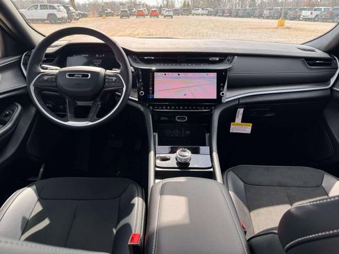 New 2026 Jeep Grand Cherokee Altitude AWD/4WD image 3