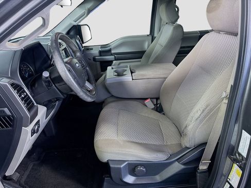 Used 2017 Ford F150 XLT RWD image 18