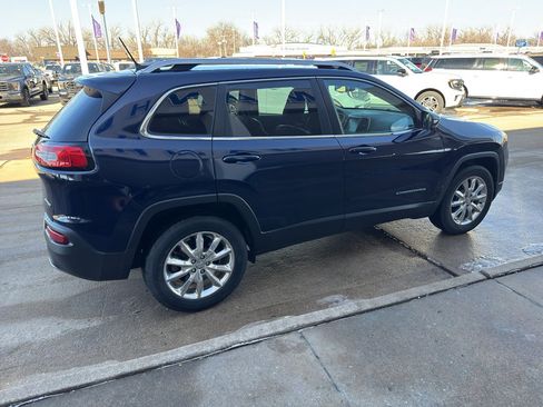 Used 2015 Jeep Cherokee Limited image 6