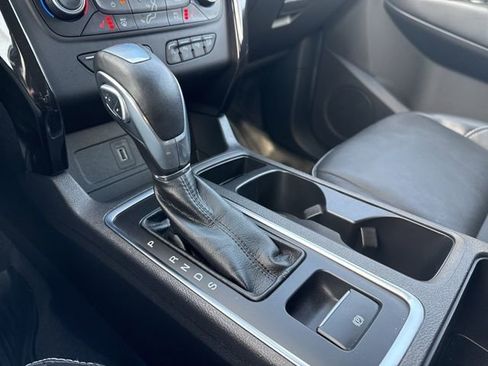 Used 2019 Ford Escape Titanium image 25