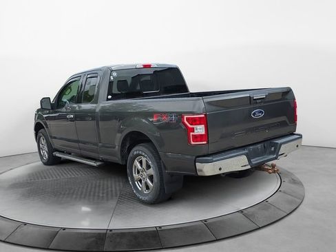 Used 2018 Ford F150 XLT w/ Equipment Group 302A Luxury AWD/4WD image 3