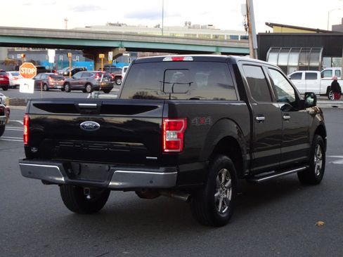 Used 2018 Ford F150 XLT w/ Equipment Group 302A Luxury image 7