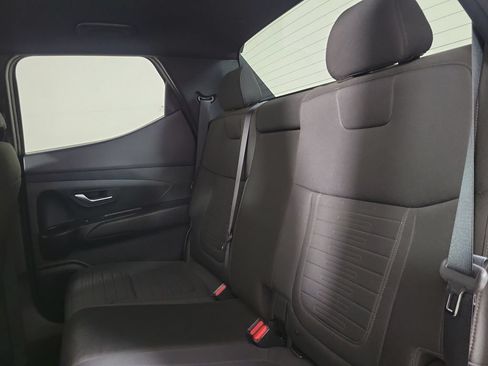 Used 2022 Hyundai Santa Cruz SEL FWD image 13