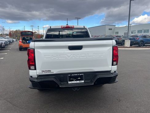 Used 2025 Chevrolet Colorado W/T image 4