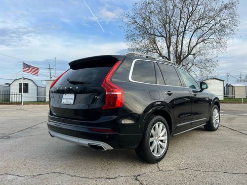 Used 2016 Volvo XC90 T6 Momentum w/ Momentum Plus Package image 5