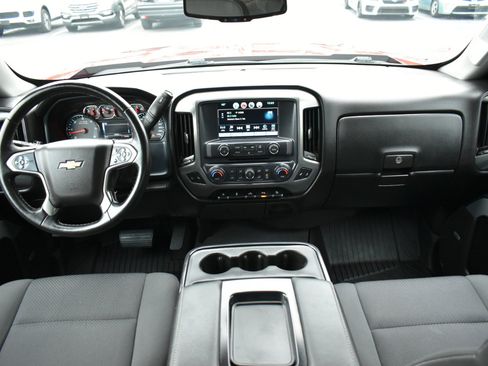 Used 2018 Chevrolet Silverado 1500 LT w/ All Star Edition image 11