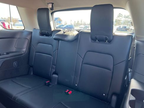 New 2026 Nissan Pathfinder SL AWD/4WD image 7