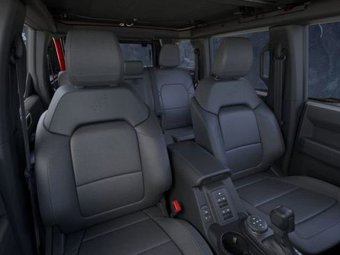 New 2025 Ford Bronco Badlands AWD/4WD image 10
