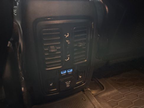 Used 2021 Dodge Durango GT image 10