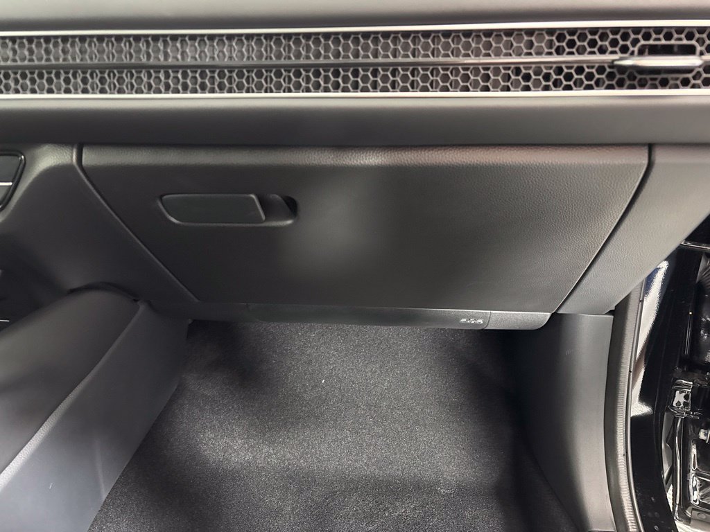 Used 2027 Honda HR-V EX-L image 17