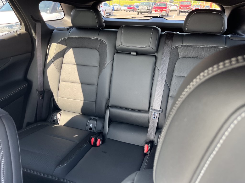 Used 2024 Chevrolet Blazer EV LT AWD/4WD image 12