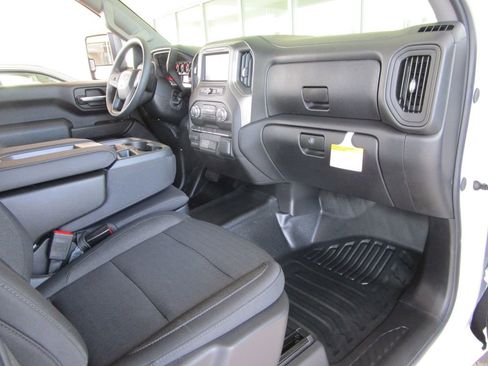 New 2026 GMC Sierra 3500 Pro w/ Convenience Package AWD/4WD image 22