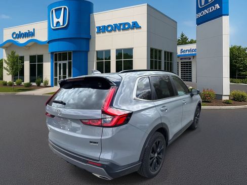 Used 2024 Honda CR-V Sport Touring image 6