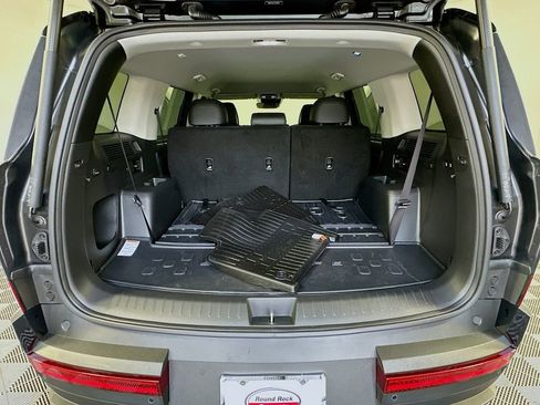 Used 2026 Hyundai Santa Fe SEL FWD image 25