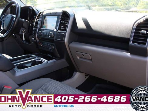 Used 2018 Ford F150 XLT w/ Equipment Group 302A Luxury AWD/4WD image 18