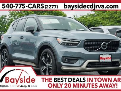Used 2021 Volvo XC40 T5 R-Design