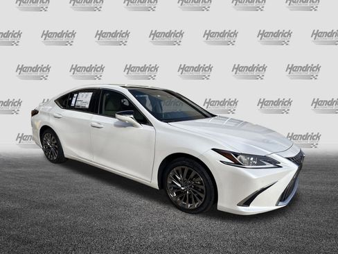 New 2025 Lexus ES 350 Luxury image 2