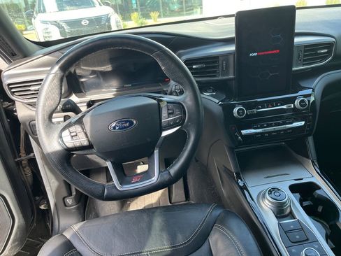 Used 2021 Ford Explorer ST w/ Equipment Group 401A AWD/4WD image 5