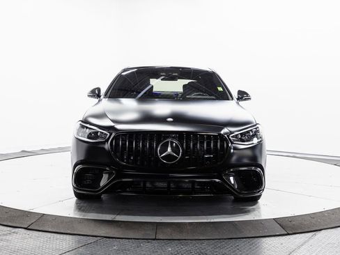Used 2024 Mercedes-Benz S 63 AMG S image 2