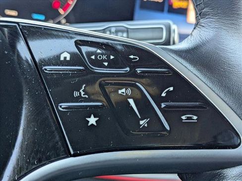 Used 2025 Mercedes-Benz GLE 350 4MATIC image 16