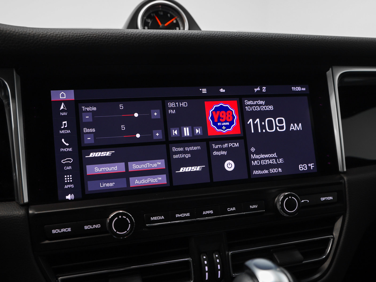 Certified 2021 Porsche Macan S AWD/4WD image 31
