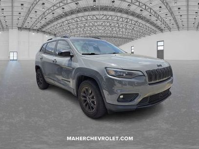 Used 2023 Jeep Cherokee Altitude Lux