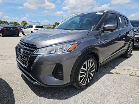 Used 2023 Nissan Kicks SV FWD image 6