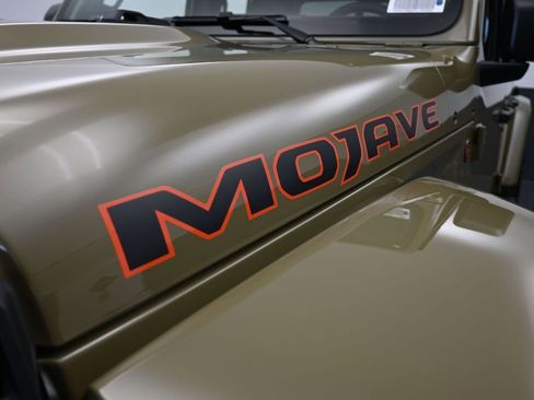 New 2026 Jeep Gladiator Mojave image 28