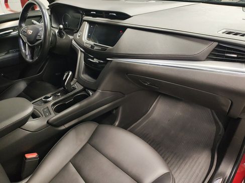 Used 2020 Cadillac XT5 Luxury image 8