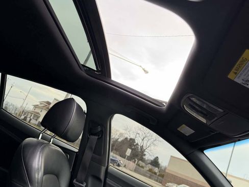 Used 2018 Kia Stinger GT2 image 20