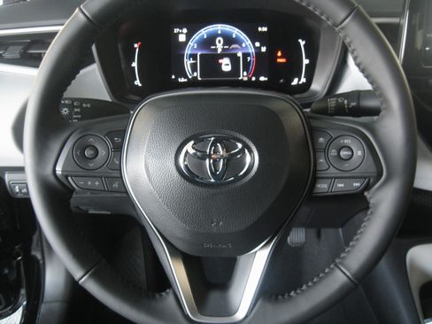 New 2026 Toyota Corolla SE image 9