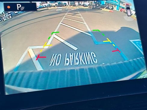 Used 2023 Nissan Armada SV image 23