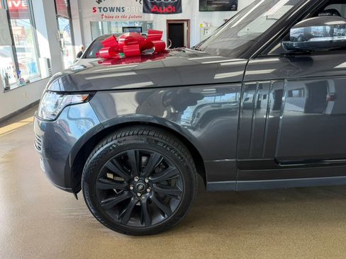 Used 2017 Land Rover Range Rover Supercharged AWD/4WD image 10