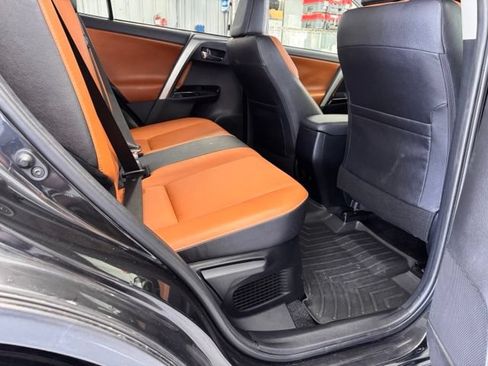 Used 2018 Toyota RAV4 Limited w/ Advanced Technology Package AWD/4WD image 14
