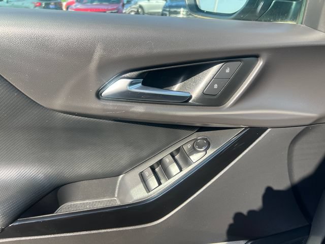 Used 2025 Chevrolet Equinox LT FWD image 27