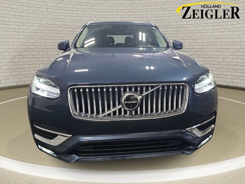 Used 2023 Volvo XC90 B6 Plus w/ Protection Package AWD/4WD image 2