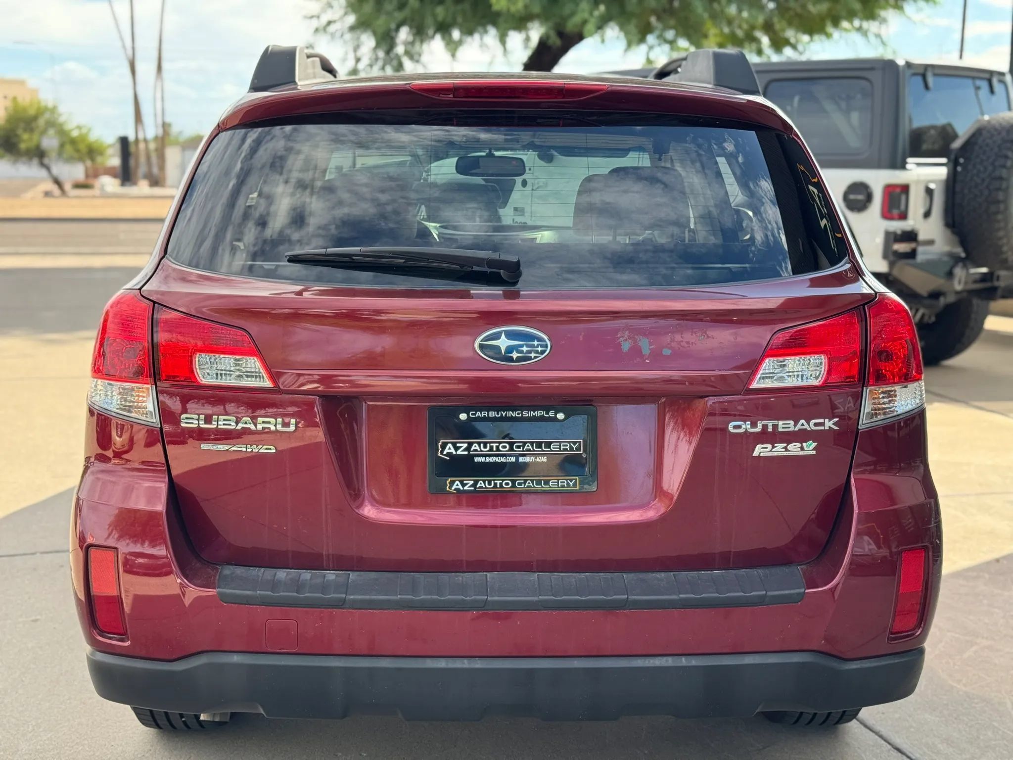 Used 2011 Subaru Outback 2.5i Premium w/ All-Weather Pkg AWD/4WD image 6
